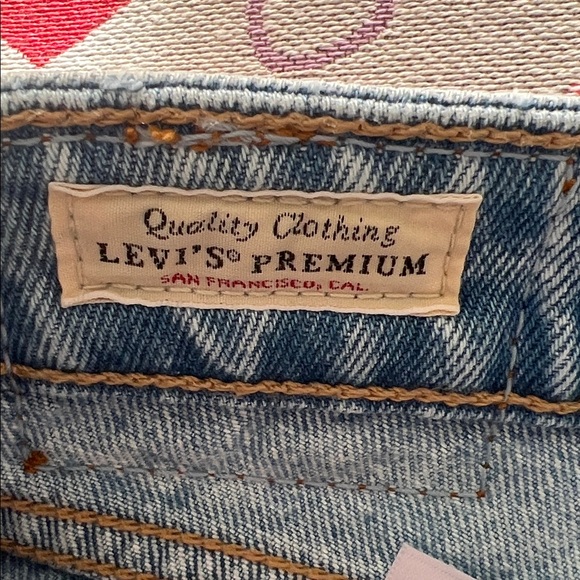 Levi's Women's Sky Blue Low rise loose fit Jeans - Picture 2 of 7